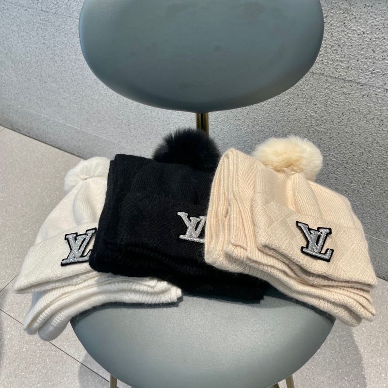 Louis Vuitton Caps Scarfs